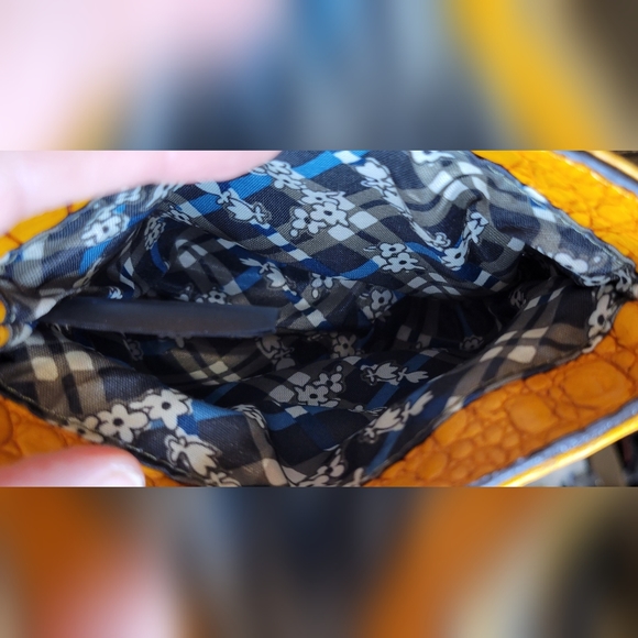 Jessica Simpson Croc Embossed Bag & Wallet- STUFF THE BAG ITEM 1-20 - Picture 14 of 15